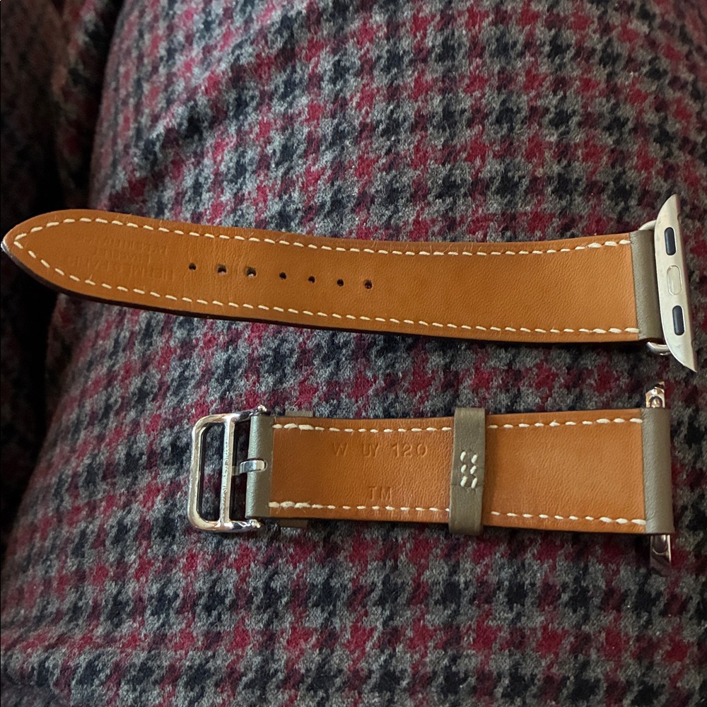 Brand new orange silicone anD EUC leather Hermes strap 41 mm. 2 STRAPS and boxes